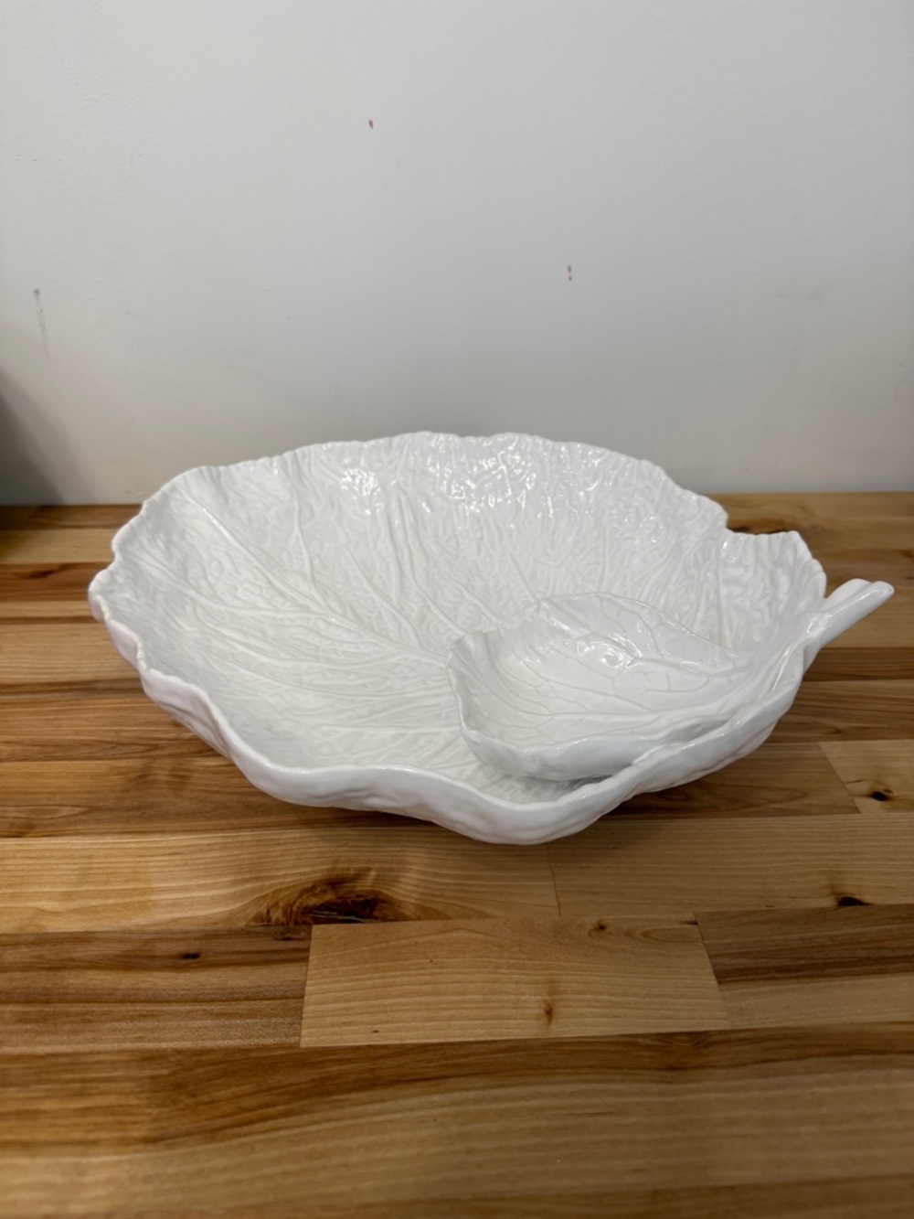 Bordallo Pinheiro White Cabbage Leaf Chip & Dip Set